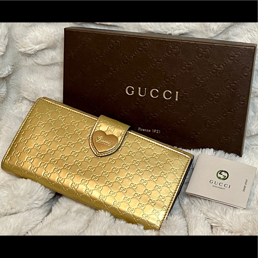 Vintage Gucci Patent Leather Gold Long Wallet with box